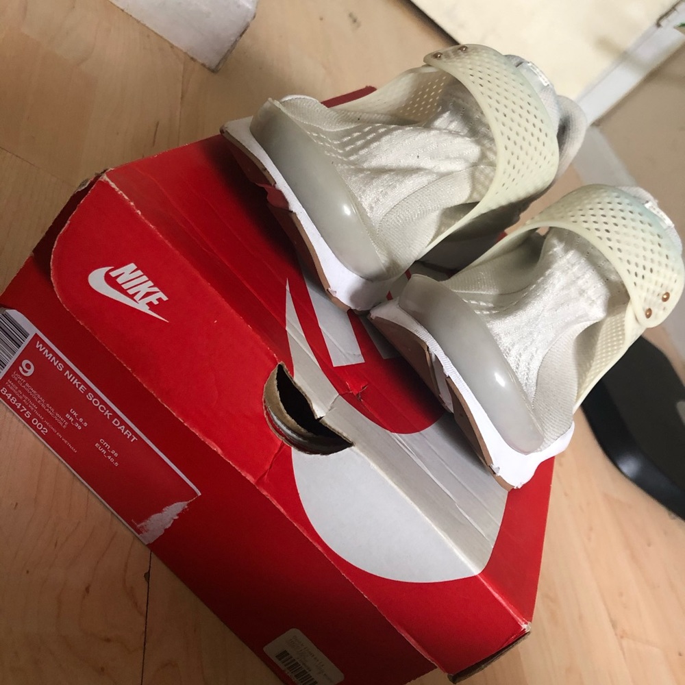 Nike Sock Dart 🎯